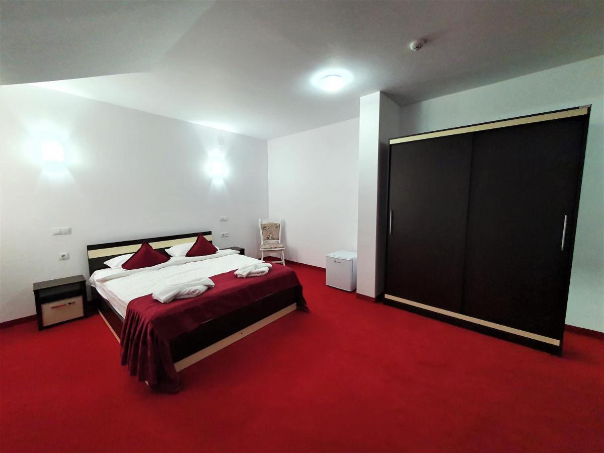 Ari Events Hotel Caseiu ภายนอก รูปภาพ